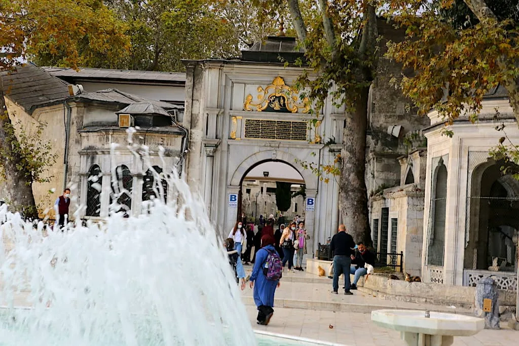 Eyüp Sultan Gezilecek Yerler