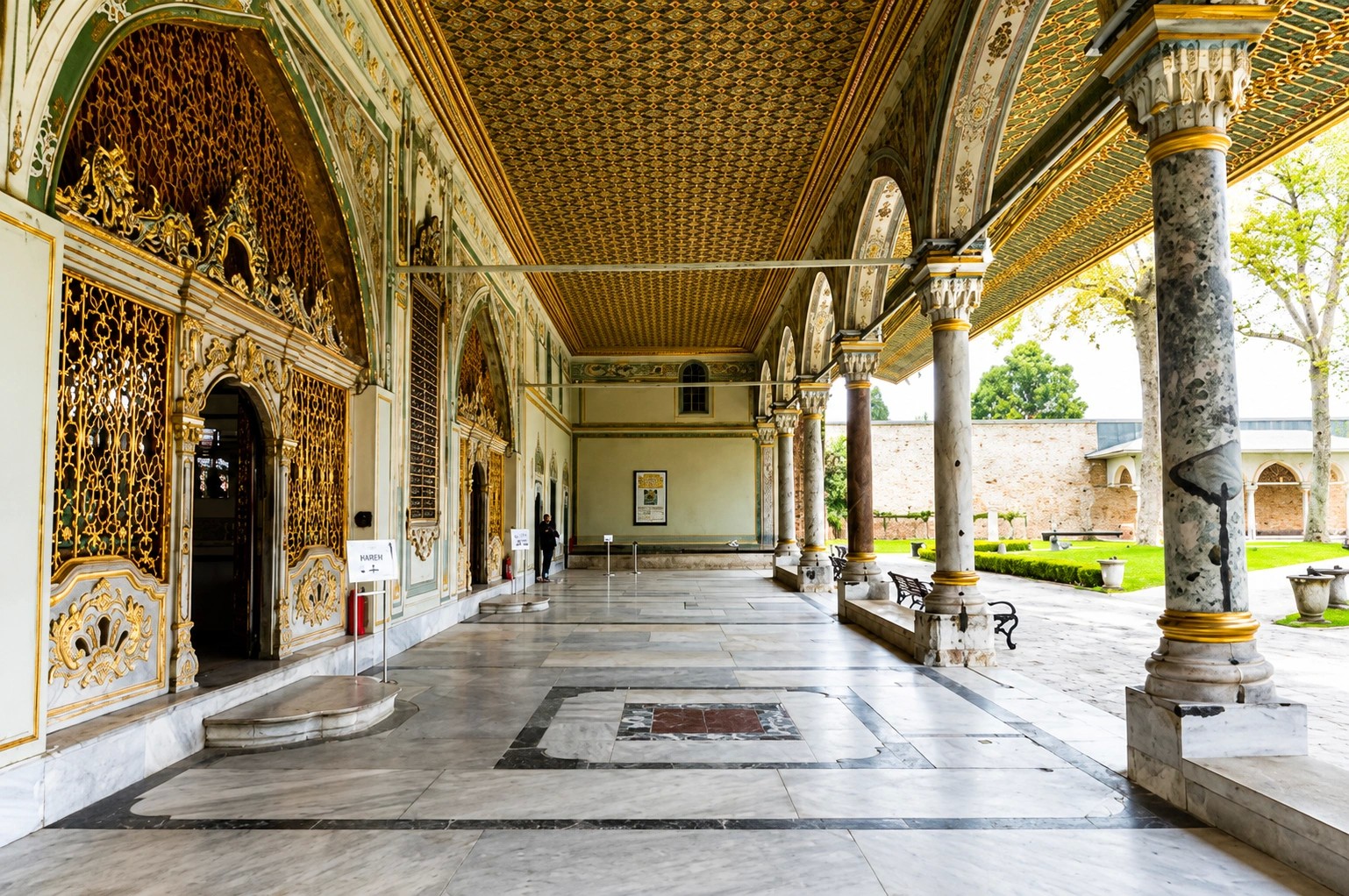 Palais de Topkapi à Istanbul : Guide complet des billets, du Harem et des incontournables