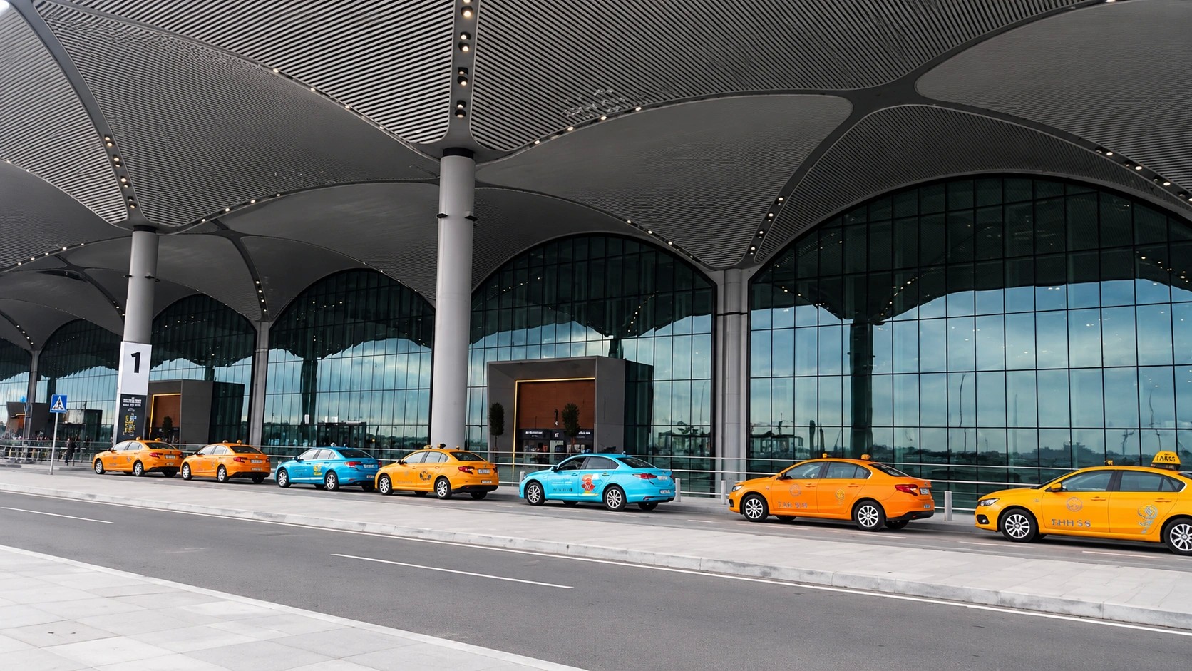 Taxi ou Transfert Privé à Istanbul ? Le Guide Complet des Transferts Aéroport