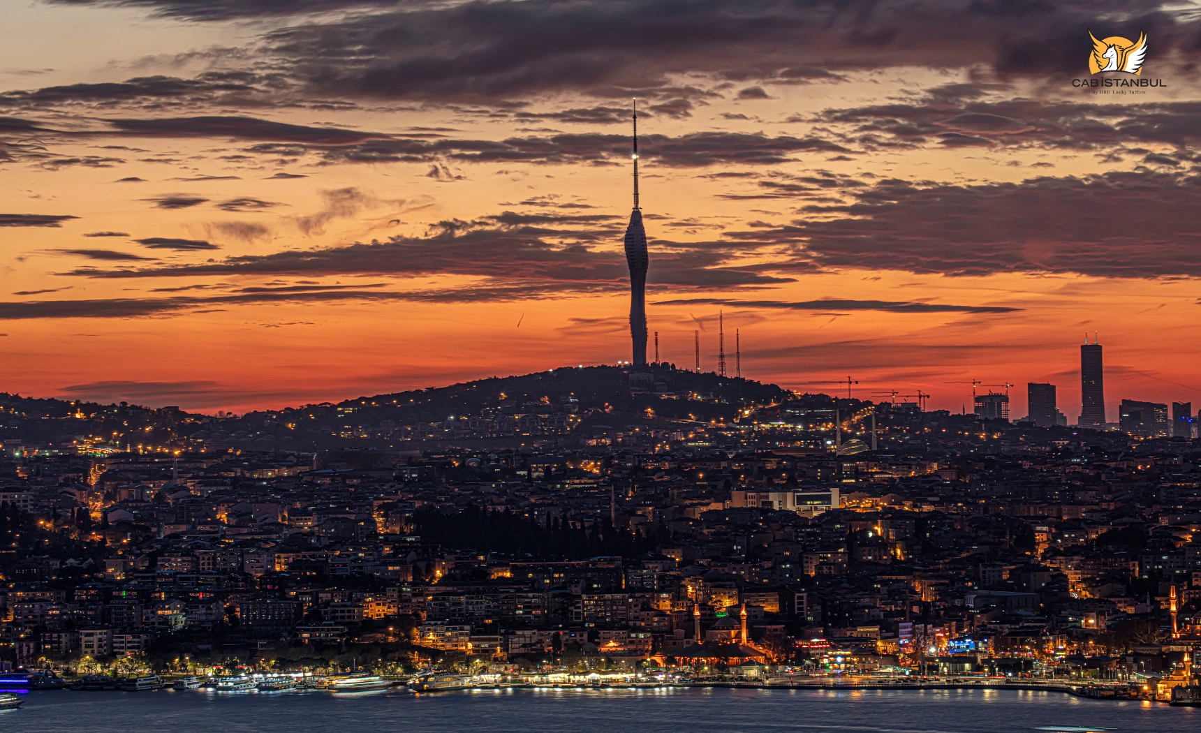 İstanbul Anadolu yakasında yükselen Çamlıca Kulesi