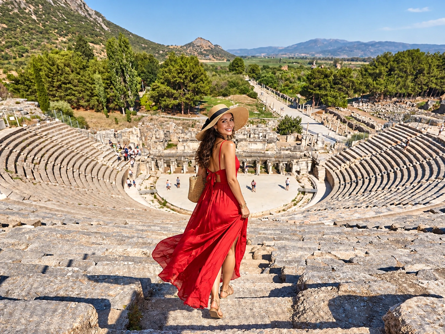 Efes Büyük Tiyatrosu’nun oturma sıraları ve cavea’sı