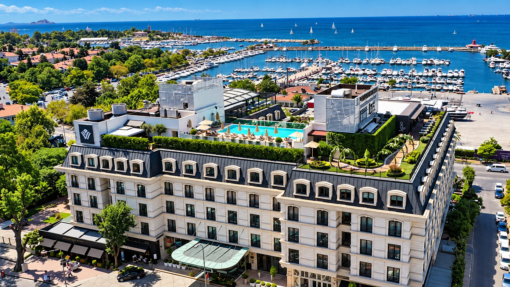 卡德柯伊岸边的 Wyndham Grand Istanbul Kalamış Marina