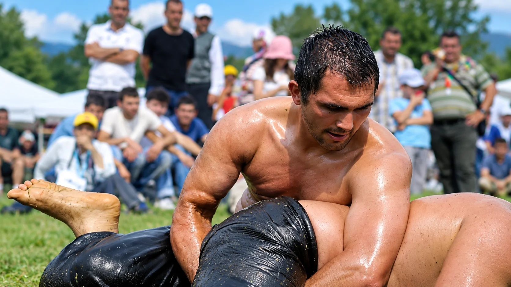 Kırkpınar oil wrestling pehlivanlar competing at Sarayiçi Edirne