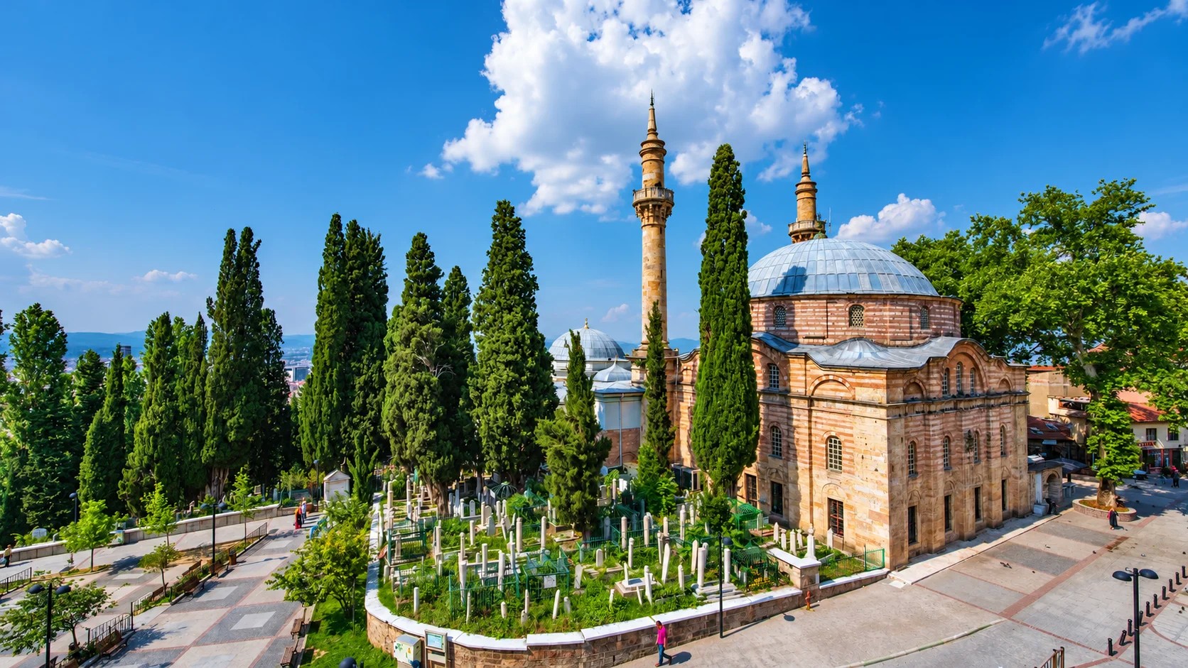Historic Mosques in Bursa: Ulu Camii, Yeşil Camii, Muradiye & Ottoman Heritage Guide